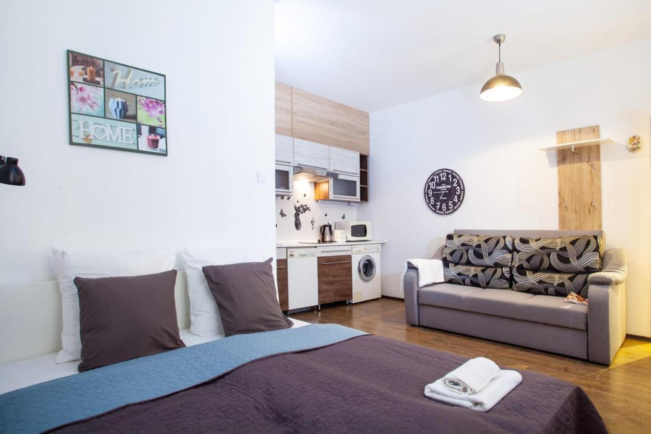 Very Central, Comfy Studio Budapeste Exterior foto