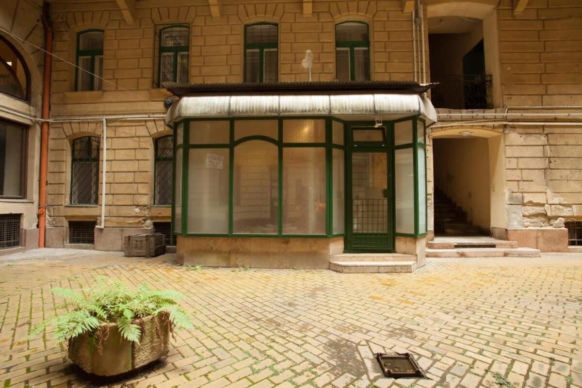Very Central, Comfy Studio Budapeste Exterior foto